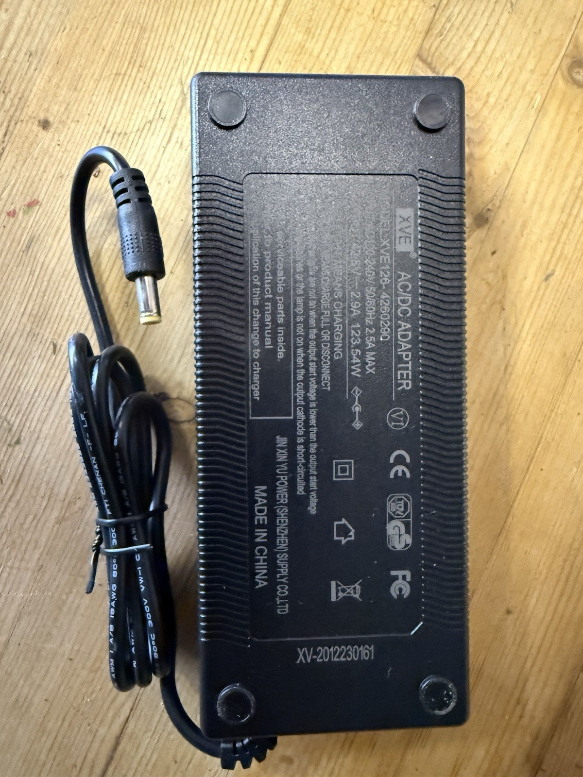 Swytch 3a Fast Charger Compatible With Air and Max Kits