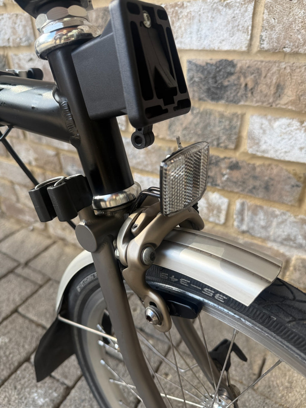 Brompton S6L-X Black - Superlight Titanium - WORLDWIDE SHIPPING