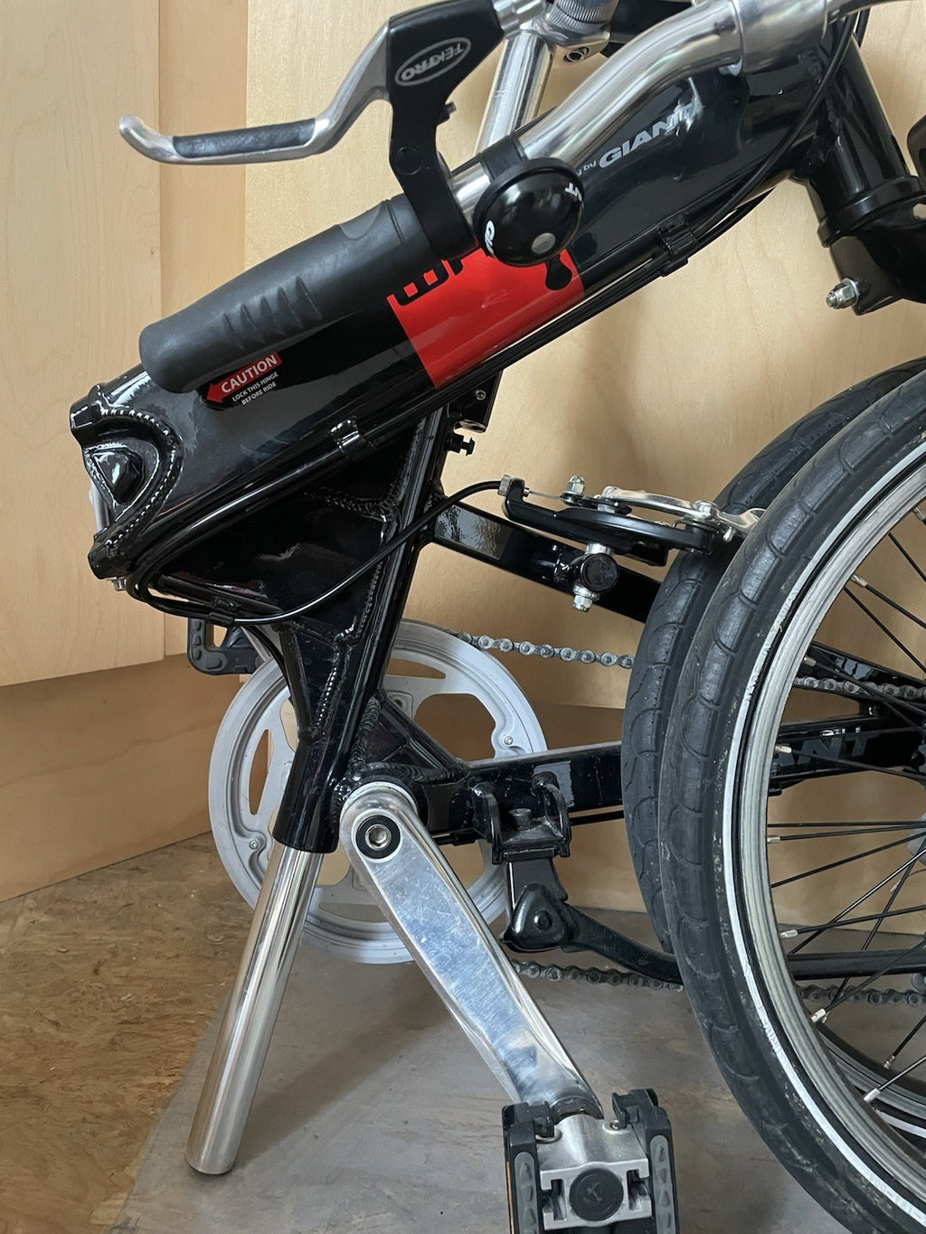 Giant Halfway Folding Bike 20'' Wheels 7-Speed Excellent Condition Black Frame