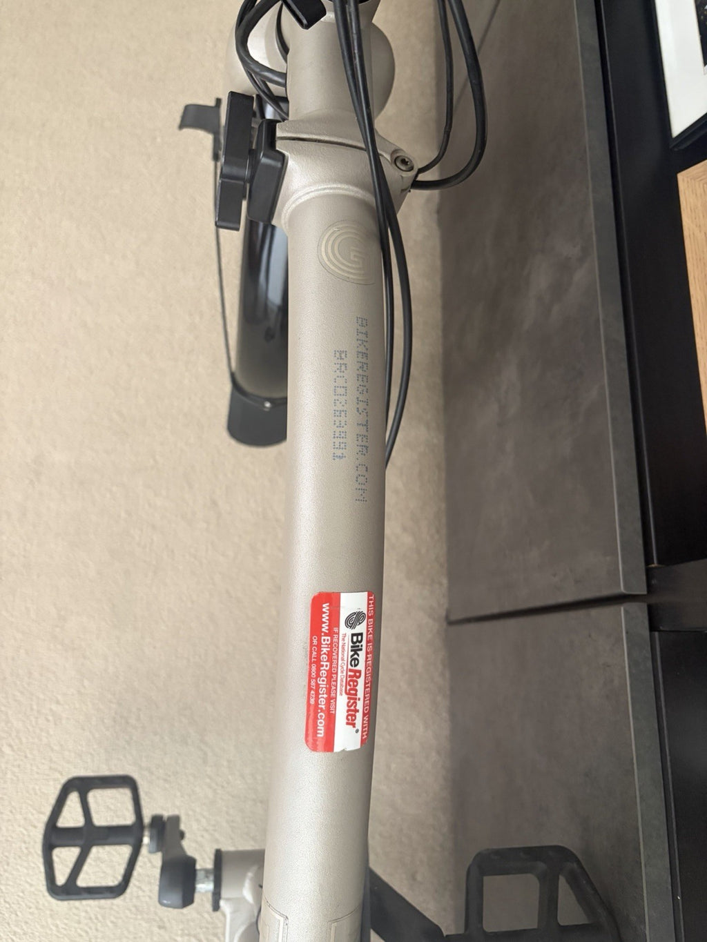 Brompton G Line 4 Speed Traildust White Folding Bike Excellent Condition