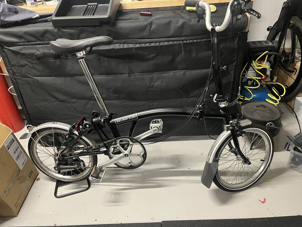 Brompton Folding Bike – Black – Excellent Working Order