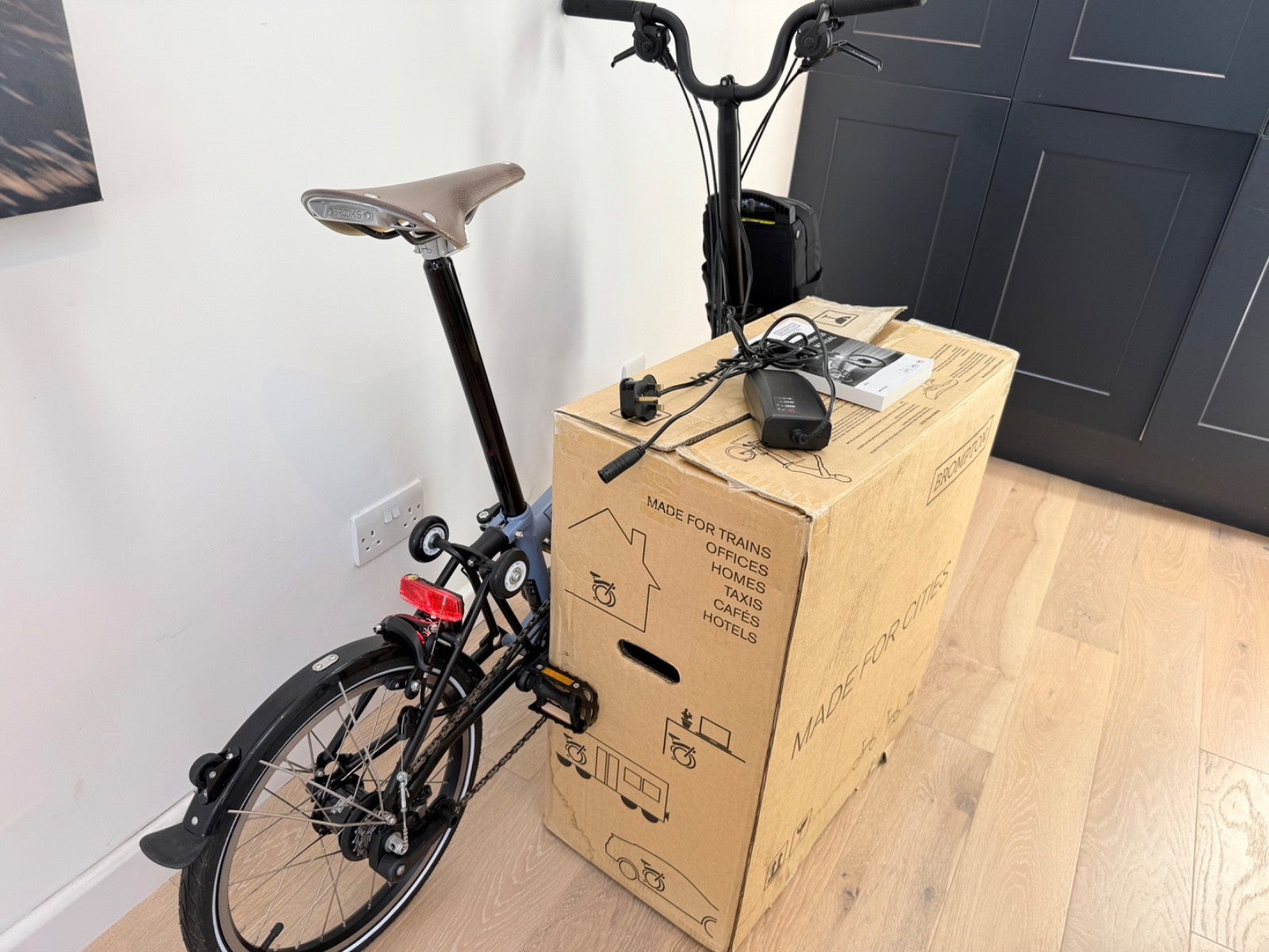 Brompton Electric C Line 6 Speed Folding Bike 2023 - Cloud Blue - RRP £3060 H6L
