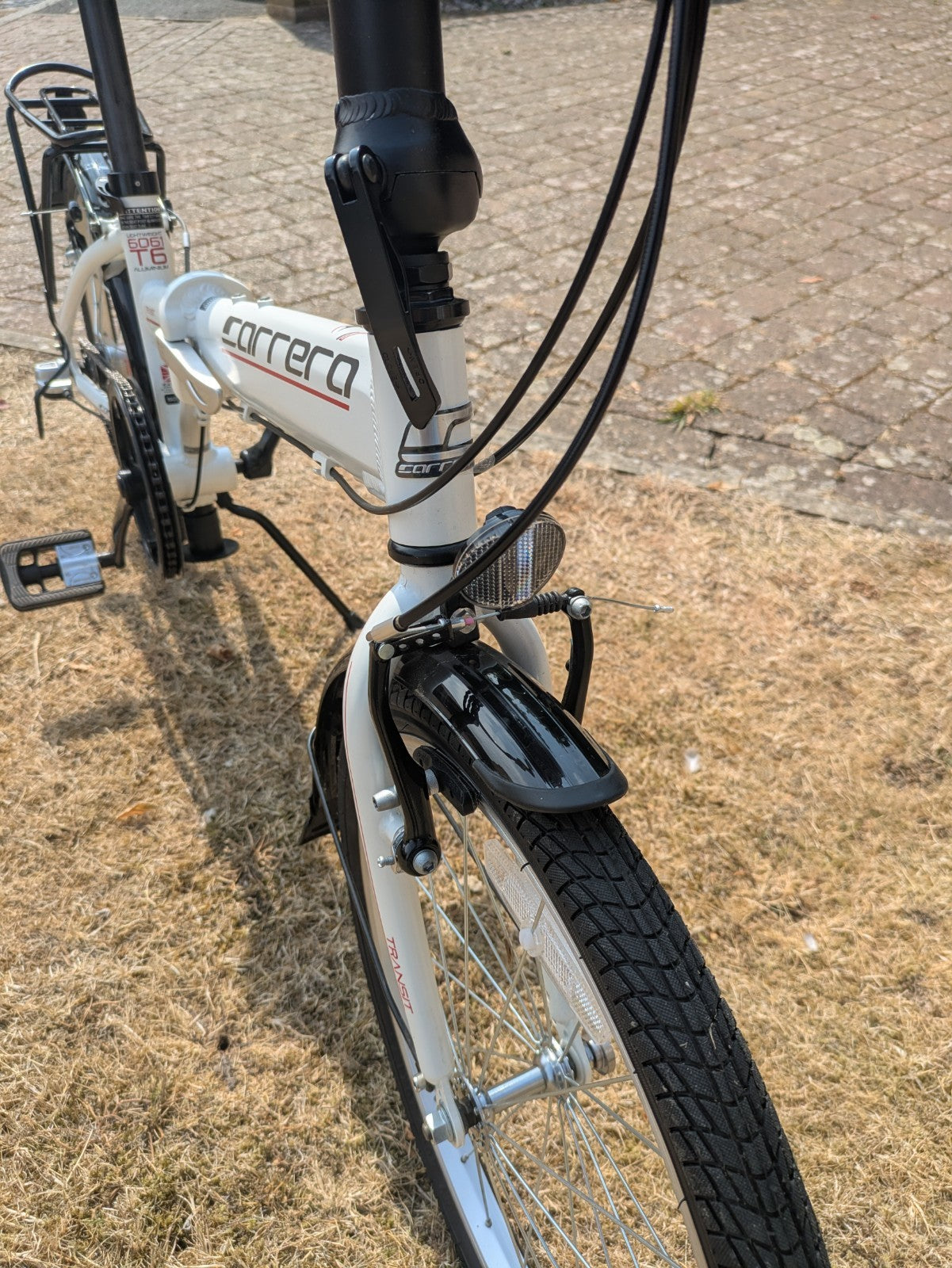 Carrera Transit Folding Bike 20in White/Black Hub Gears Rear Carrier Mudguards