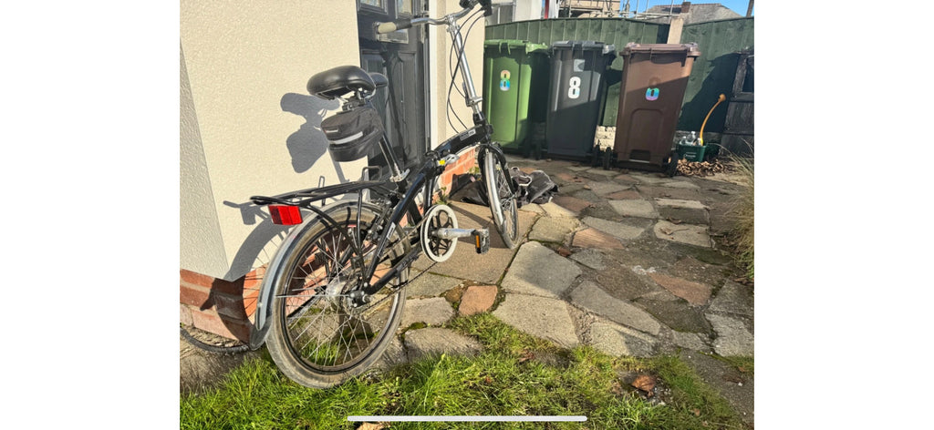 Pair of Claud Butler Cirrus folding bikes - 2 identical bikes in great condition
