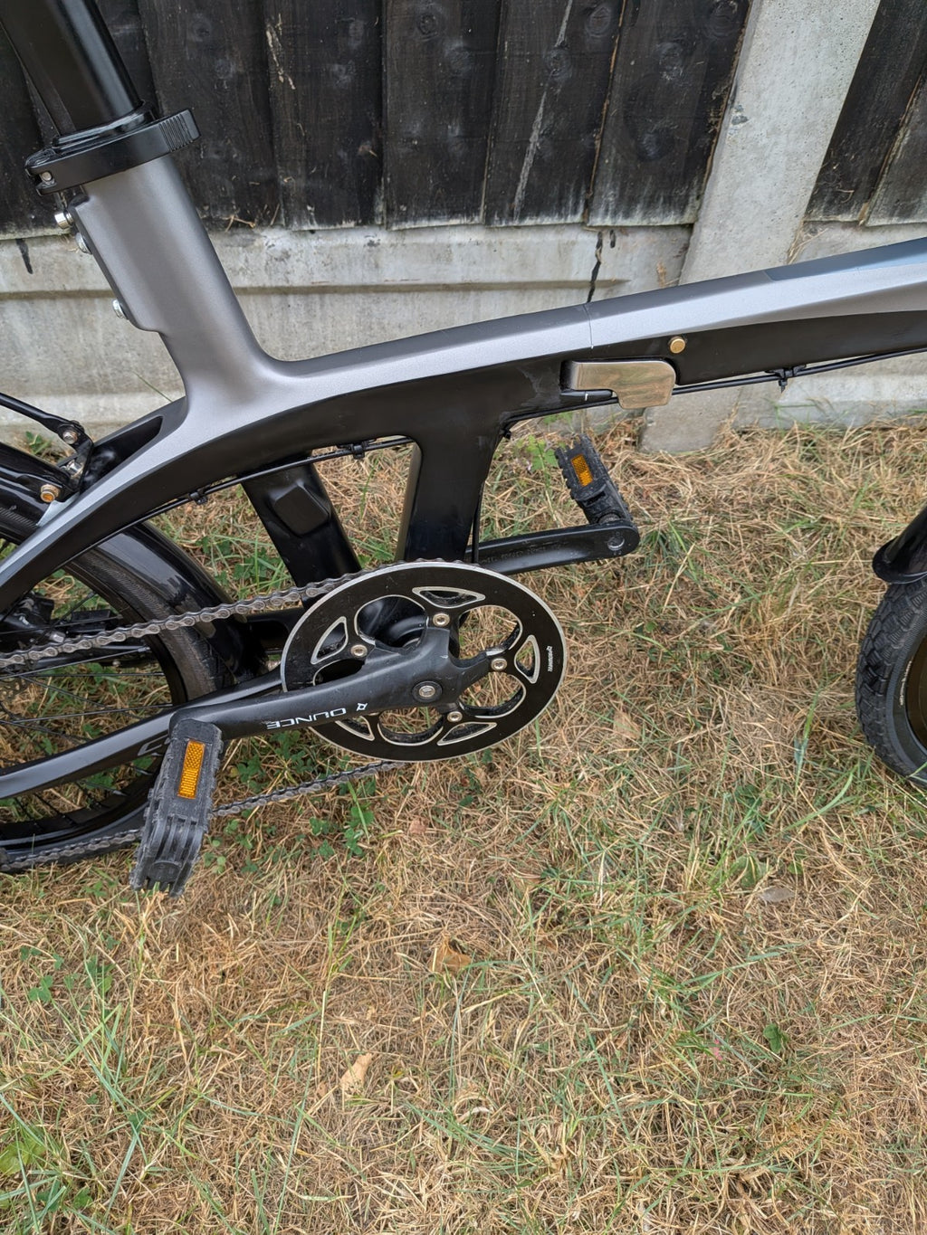 FURO Systems CARBON FRAME Folding Bike 20in 9-Speed Hydraulic Disc Brakes Rack