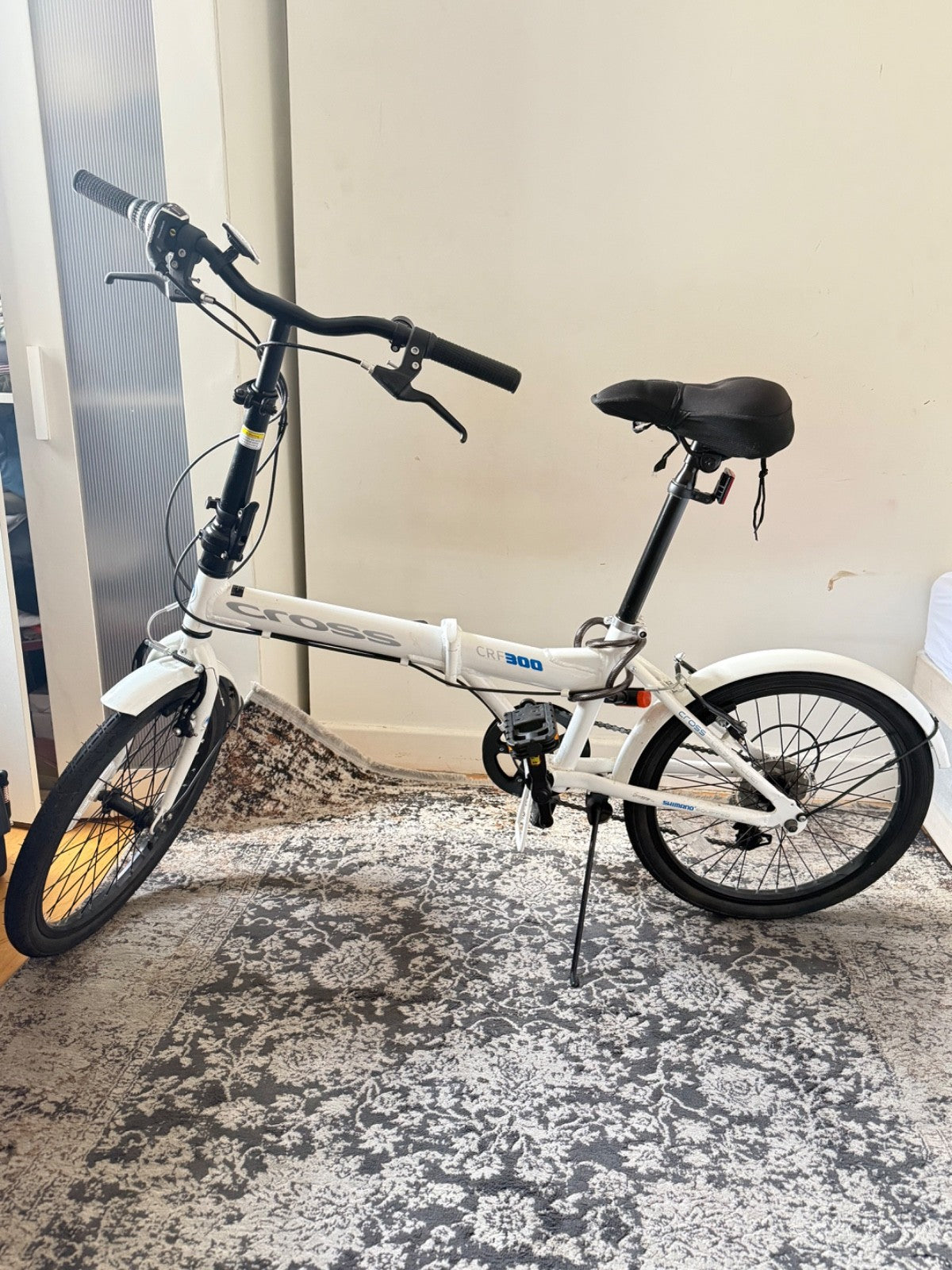 Cross Bike CRF 300 folding- white color used only 5 days