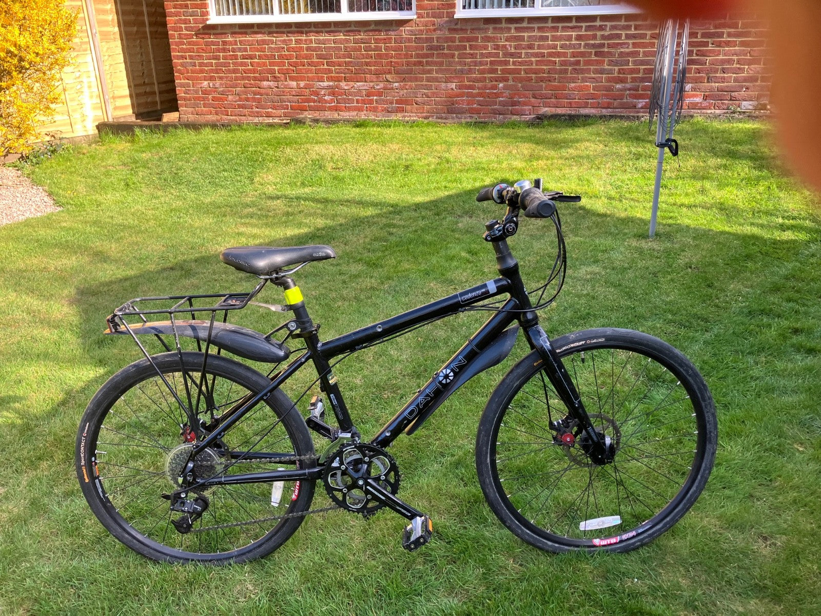 FOLDING.  Dahon Folding Bicycle