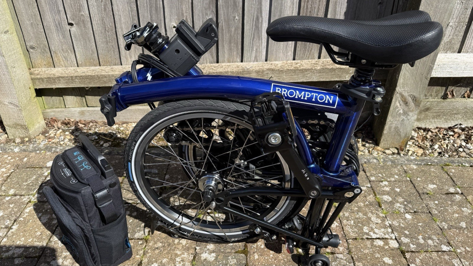 Brompton C Line M6L Bolt Blue e-Folding Bike - Excellent Condition