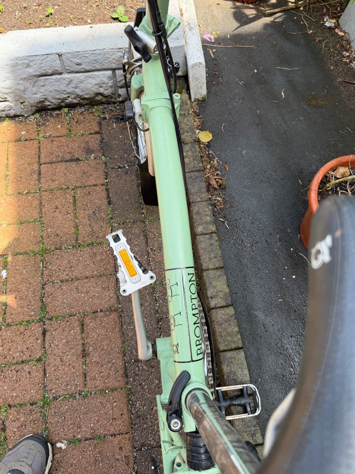 brompton folding bike 6 speed. Light green. Bike not used much