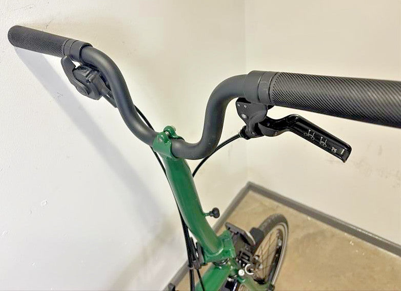 Brompton C Line 2 Speed 2023 Mid Handlebar Folding Bike - Racing Green