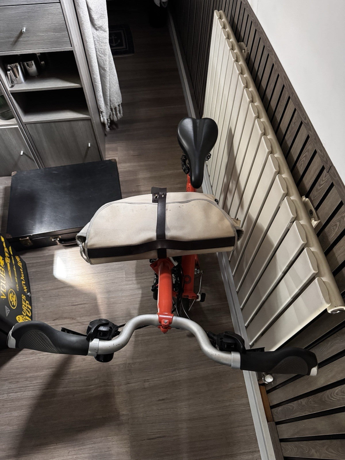 Brompton C Line Explore 6 Speed Fire Coral (09/2022) – Extras Included