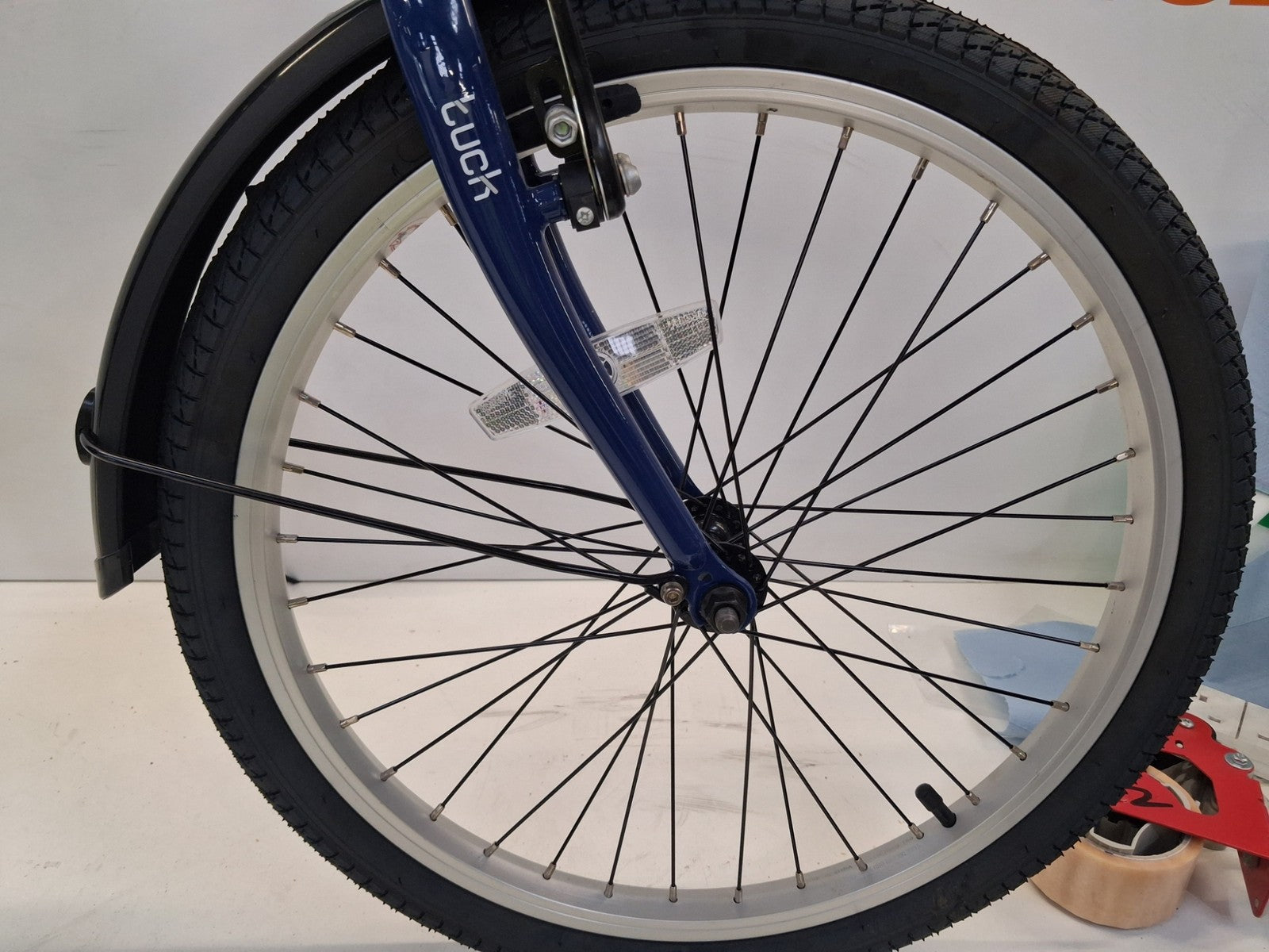 Apollo Tuck Single Speed 20'' Wheel One-Size Lightweight Folding Bike - Blue A
