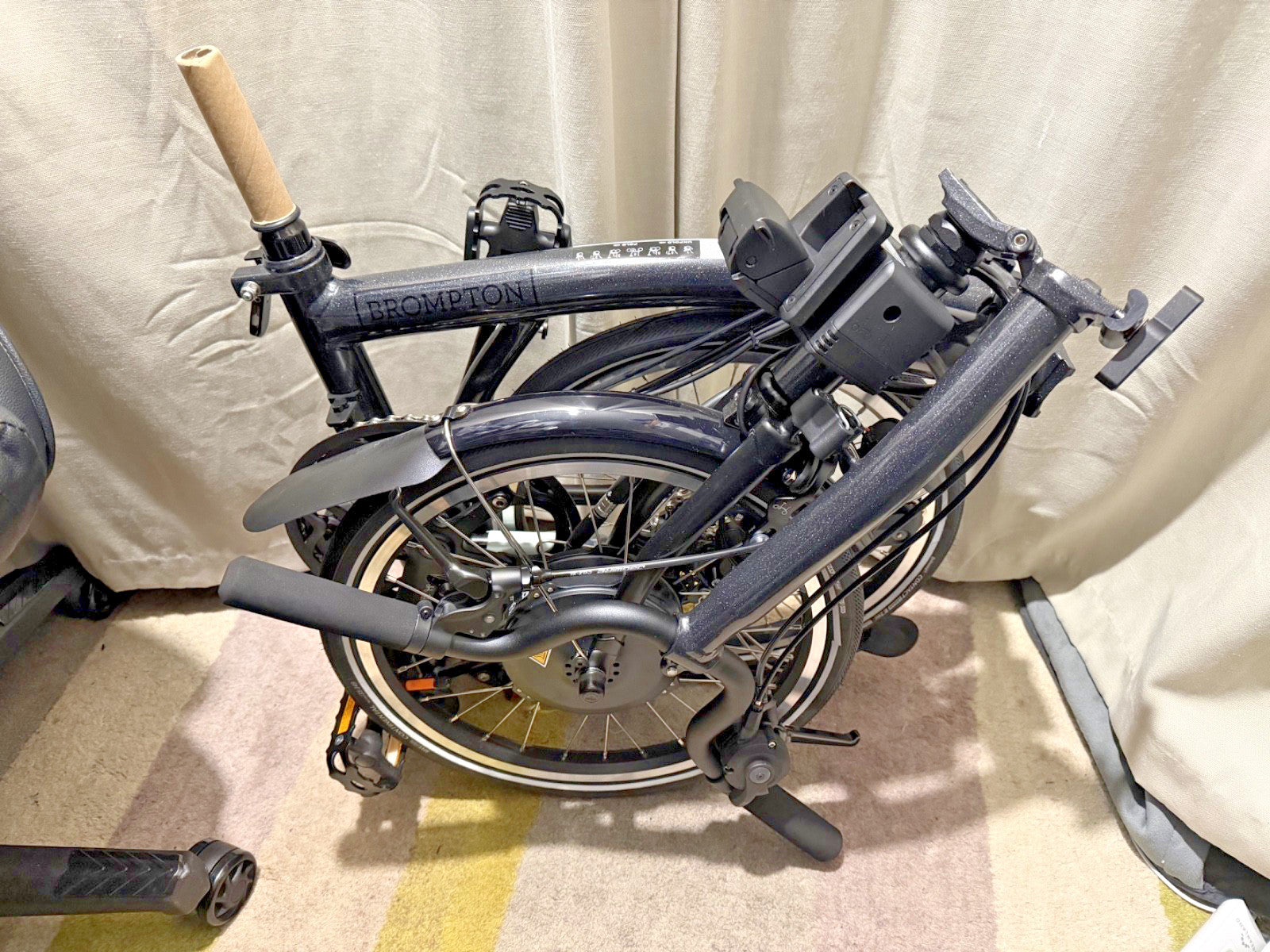 Brompton Electric P Line Urban Folding Bike – Midnight Black