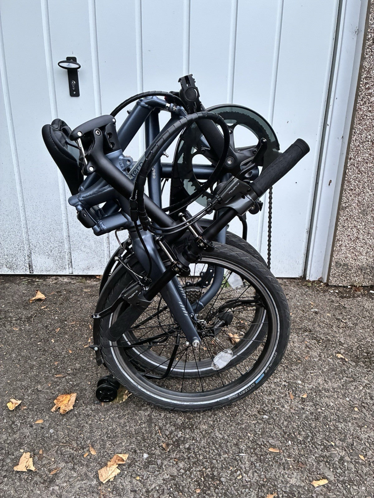 Tern BYB P8 Foldable Bike 20 Inch Wheels