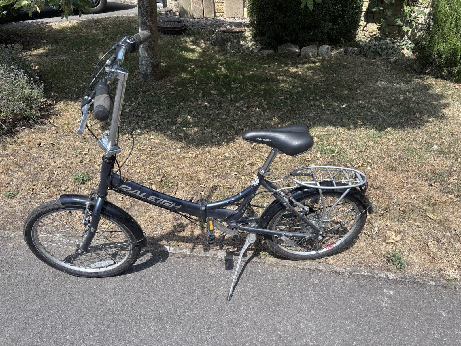 Raleigh Swift Fold Up Bike