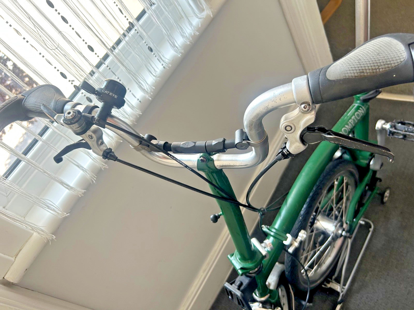 Brompton Folding Bike 3-Speed, Green