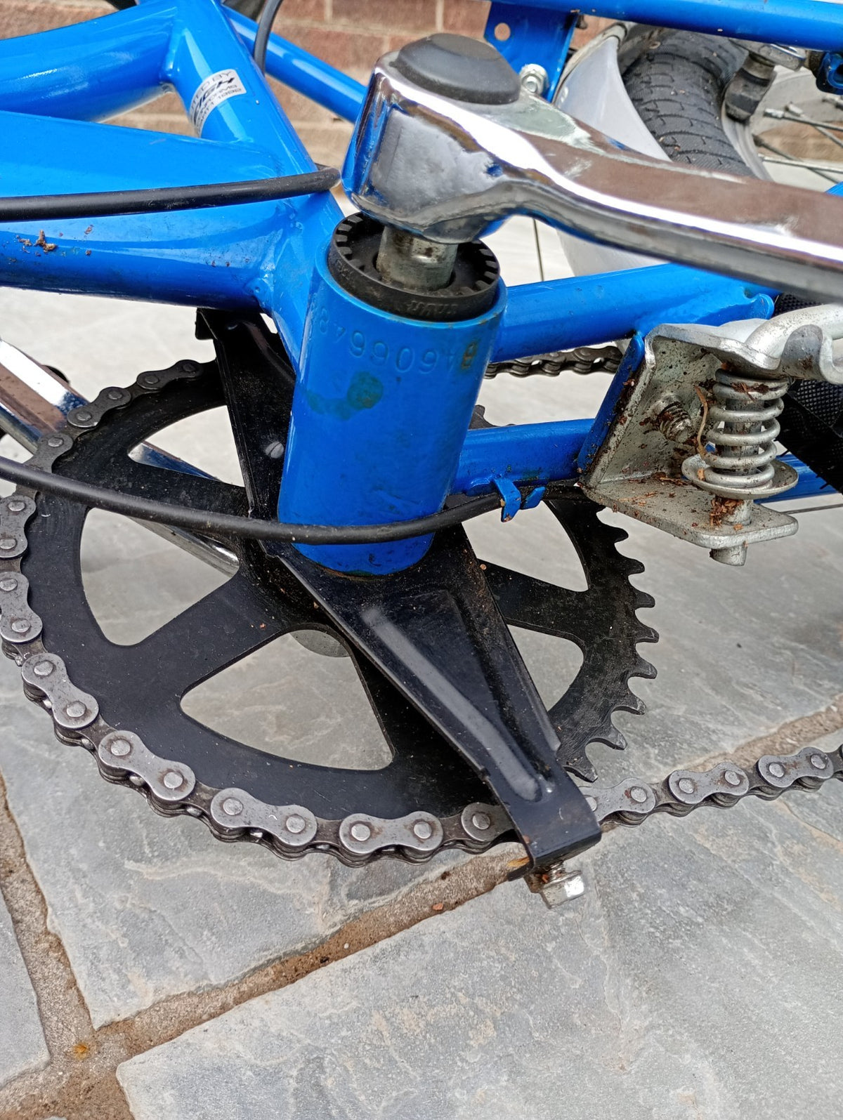 Raleigh Folding Bike 20-inch Wheels