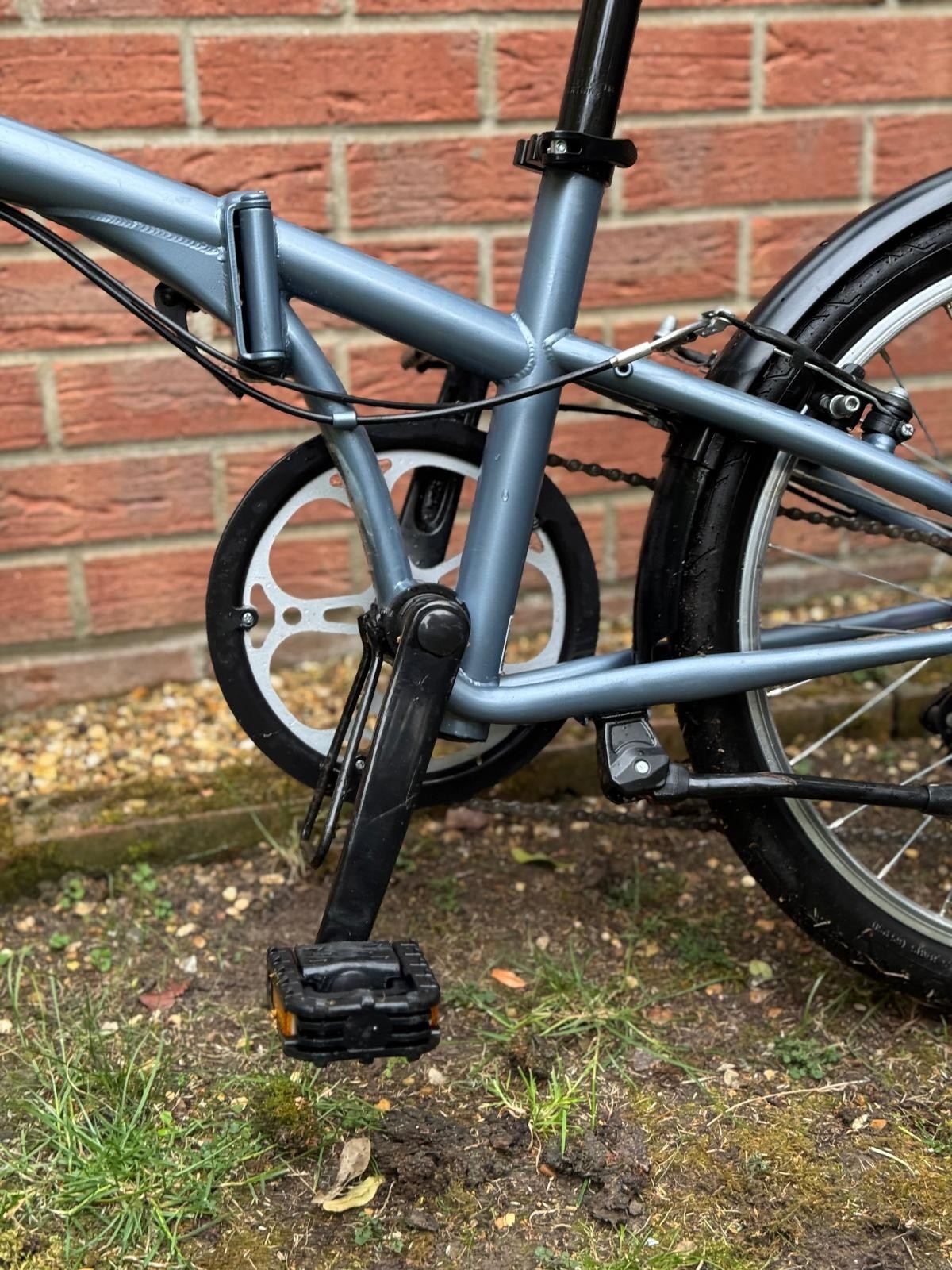 B'Twin Tilt 120 folding bike