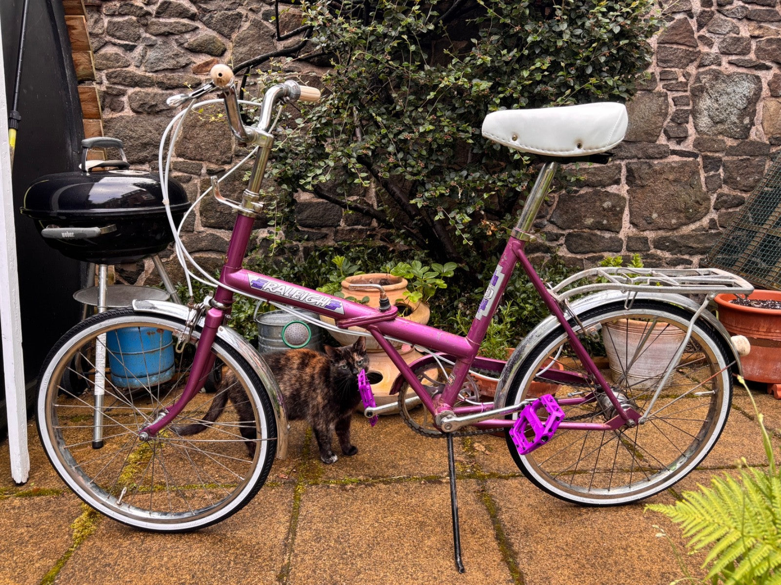 Vintage Classic Raleigh Stowaway Folding Bike –  Ready to Ride