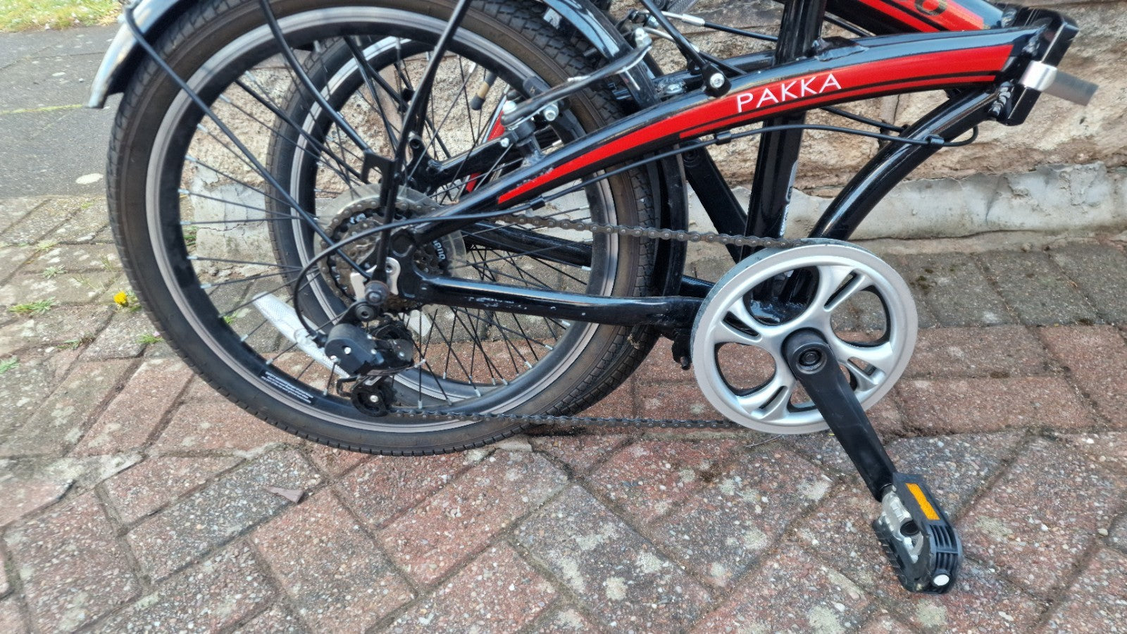 Ammaco Pakka Lite 20 Inch Wheel 6 Speed Alloy Folding Bike Silver