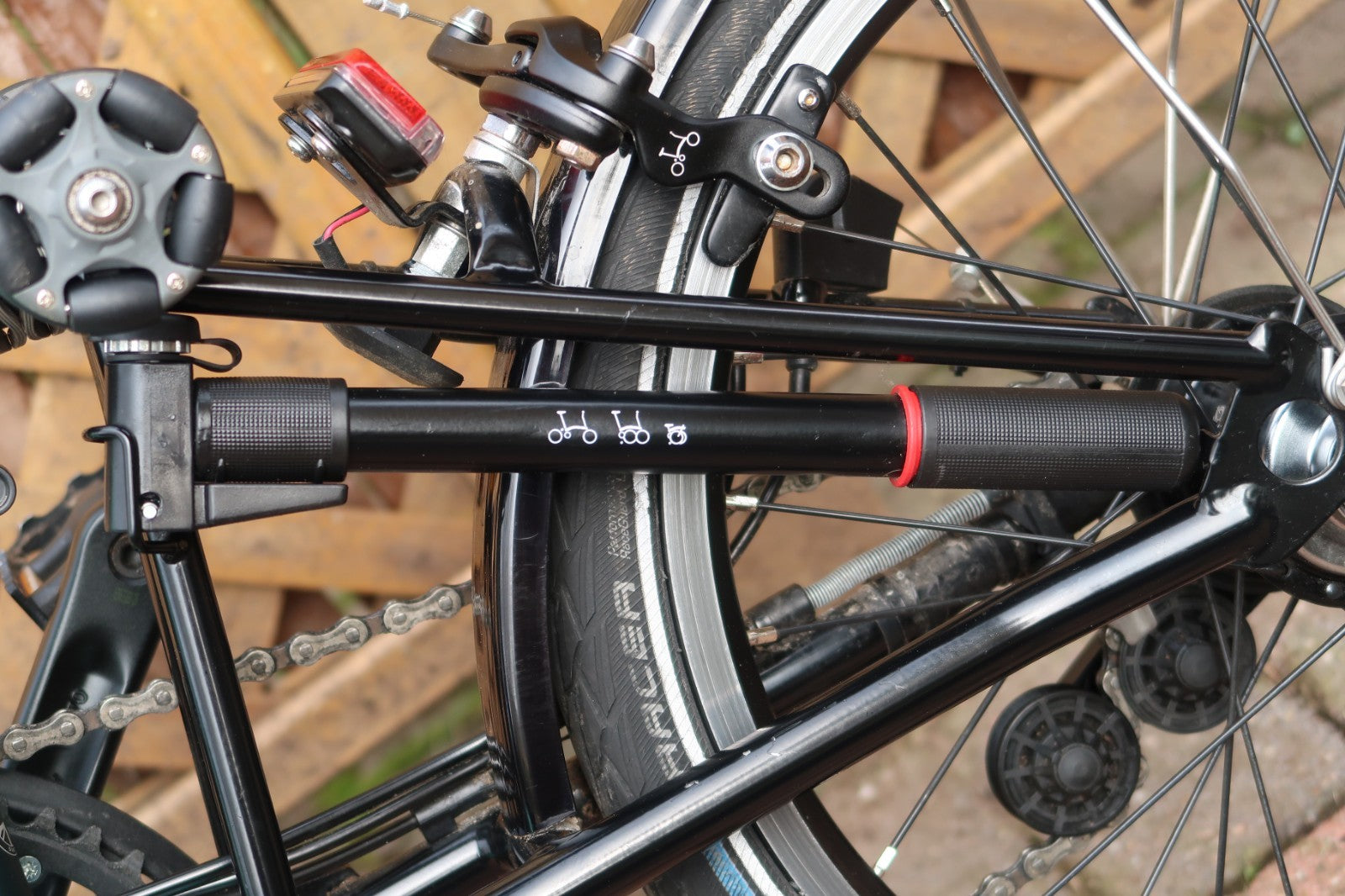 Brompton Turkish Blue Black Edition 6 Speed Dynamo Lights M Bars Collection