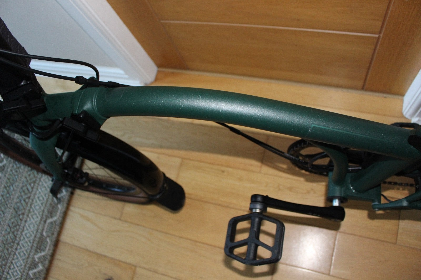 Brompton Electric G Line with SuperRoll+ - e-Motiq system - 4-speed