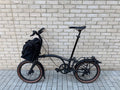 Brompton G Line 8-Speed Folding Bike Large – Space Black + Metro Messenger Bag