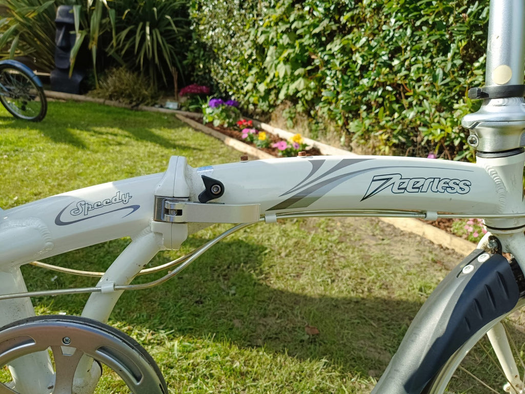 Peerless Speedy Folding Bike Unisex With 7 Gears.