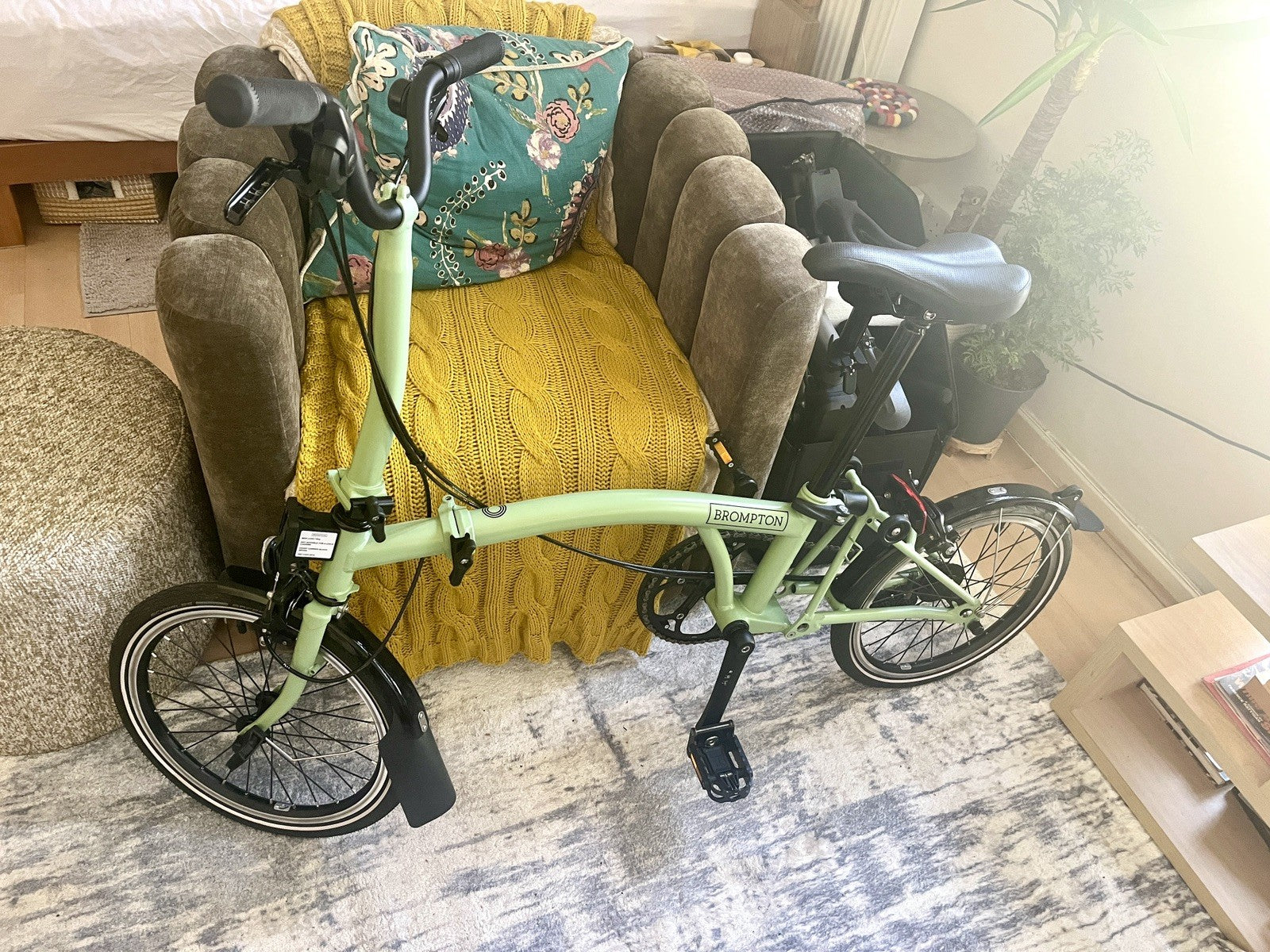 Brompton C Line Urban Folding Bike Matcha Green