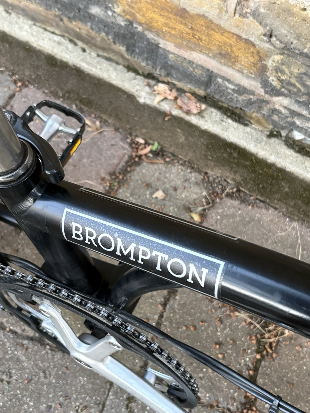 Brompton 2020 Folding Bicycle - S6L - Matte Black With Mudguards - Used