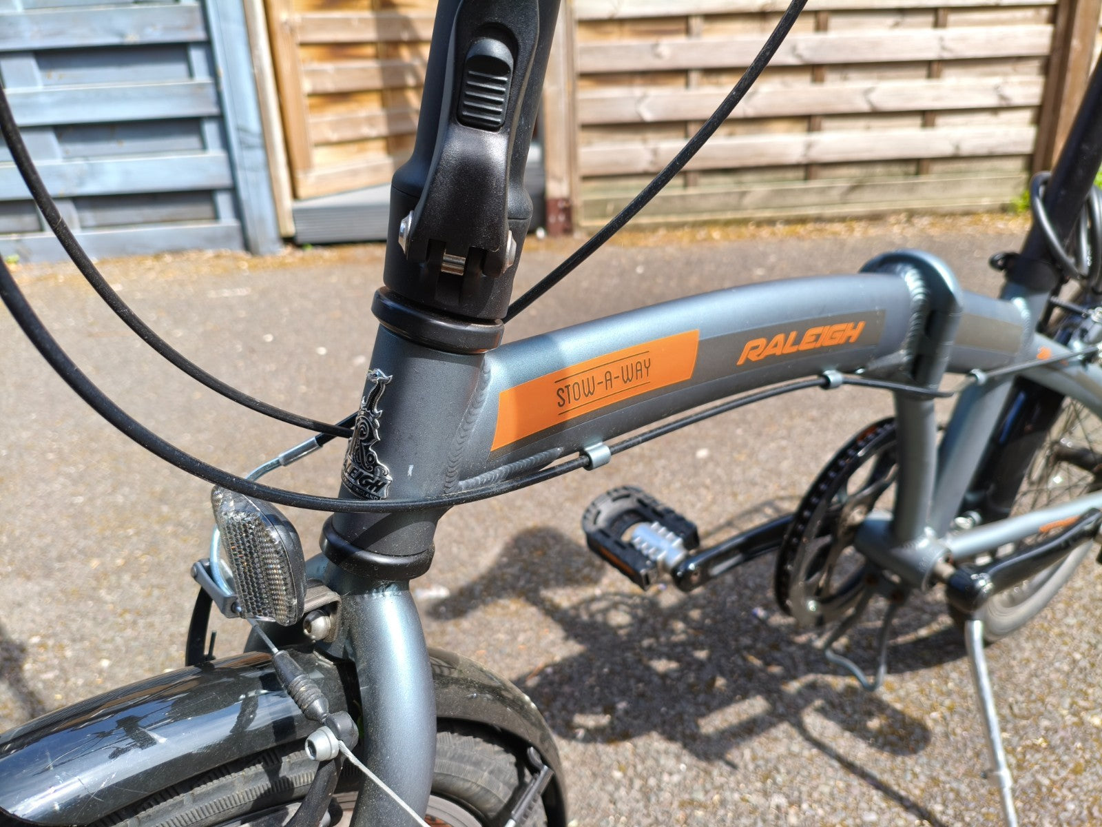 Raleigh Stowaway 7 folding bicycle