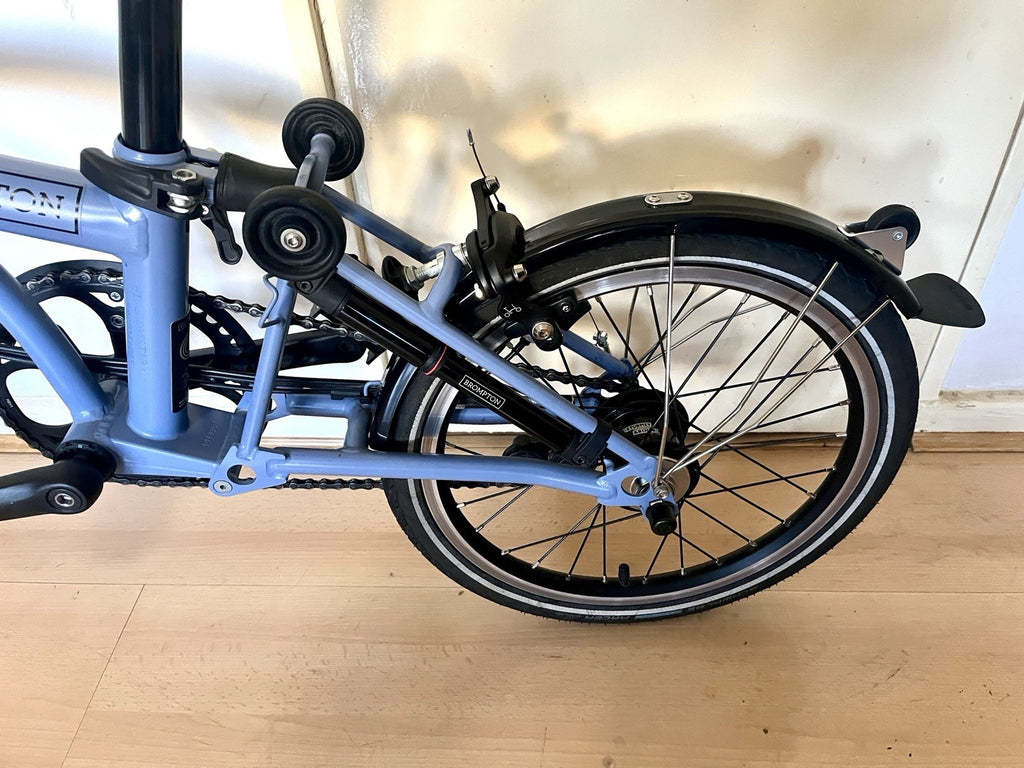 Brompton C Line Explore  6 speed, M Handlebar, Sky Blue - 2024 in EXC COND