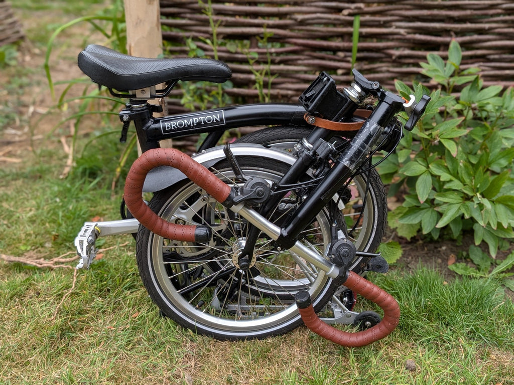 Brompton c line 6 speed folding bike (black, great condition, excellent mods)