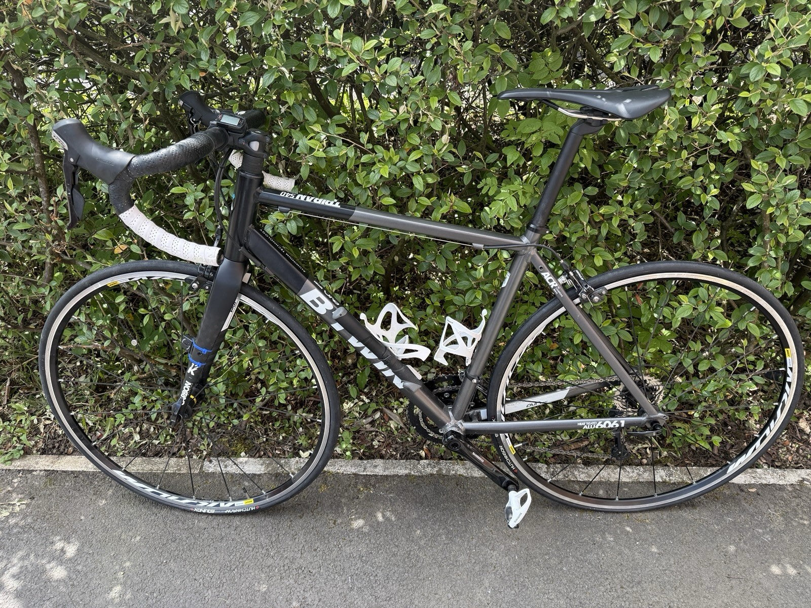 Decathlon Triban 540 road bike