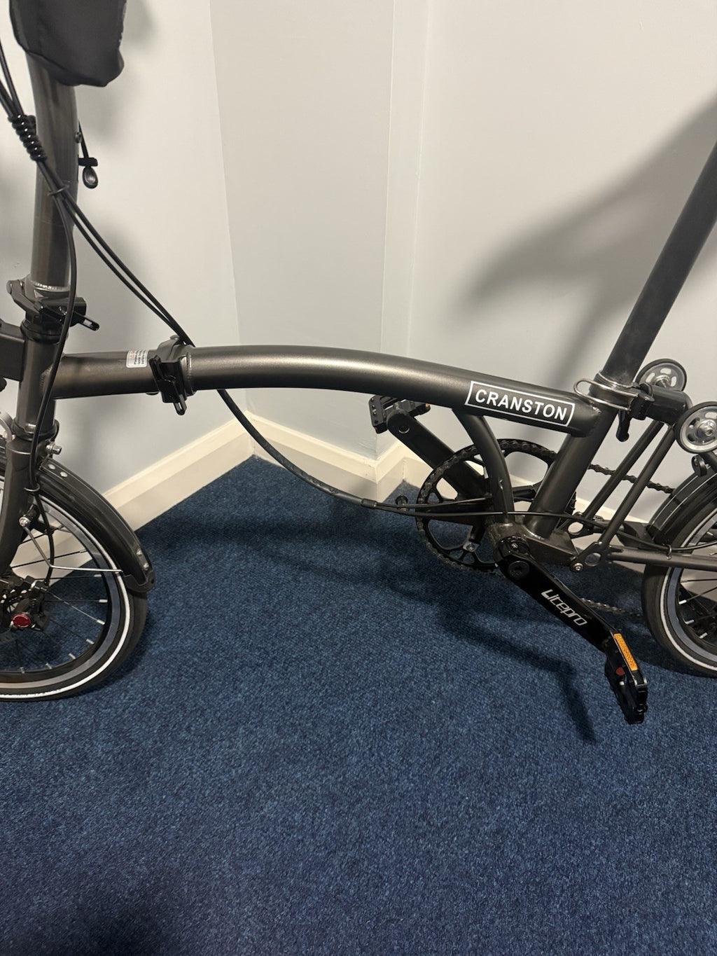 Cranston D9 Shimano Folding Bike (Excellent Condition)