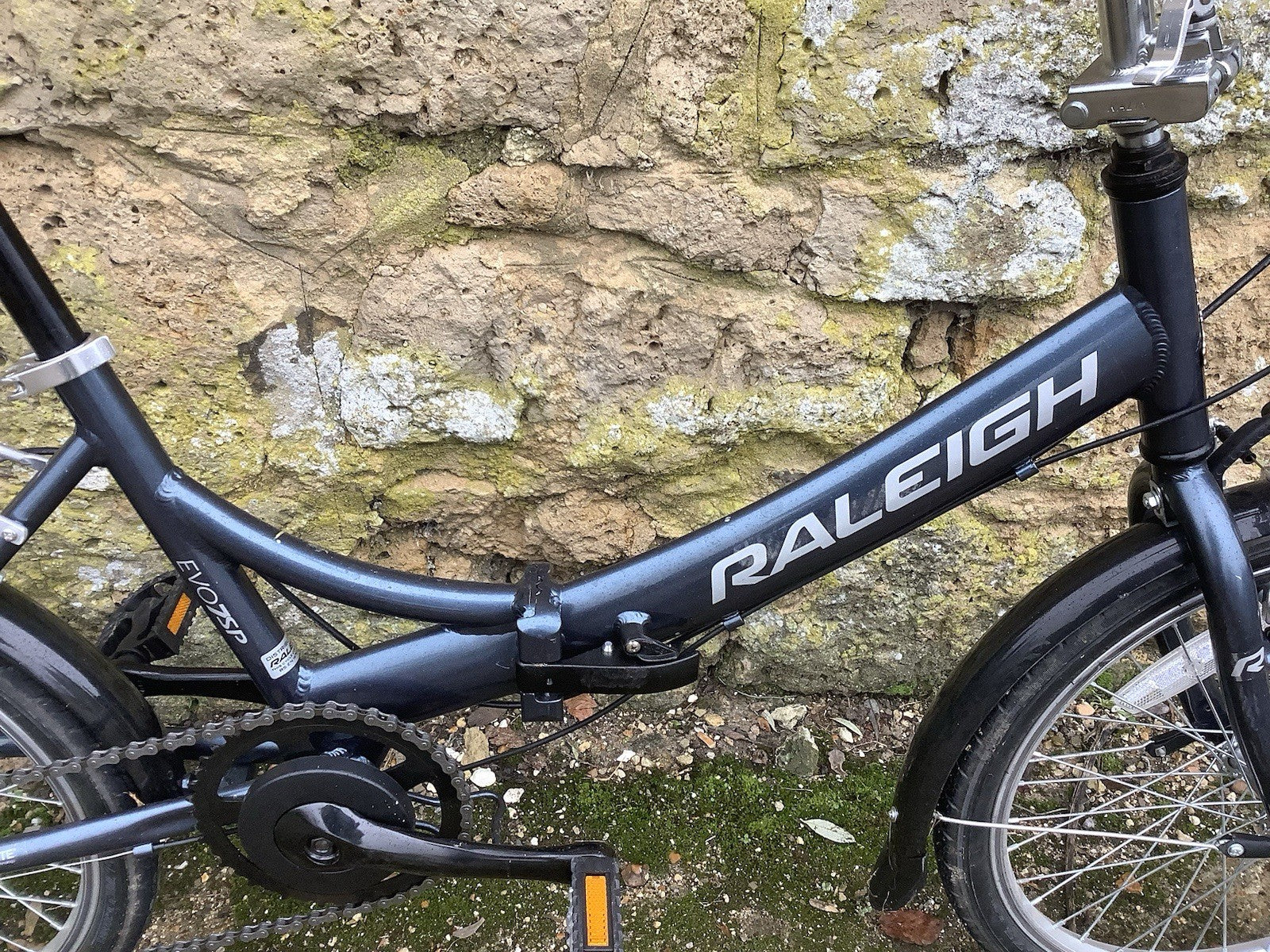 RALEIGH EVO 7SP FOLDING CYCLE - Trigger shift -  UK DELIVERY