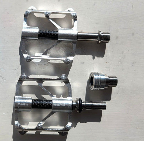 Aceoffix PD069 Pedals. 3 Bearings, Ti Alloy Shaft, left side QR - suit Brompton