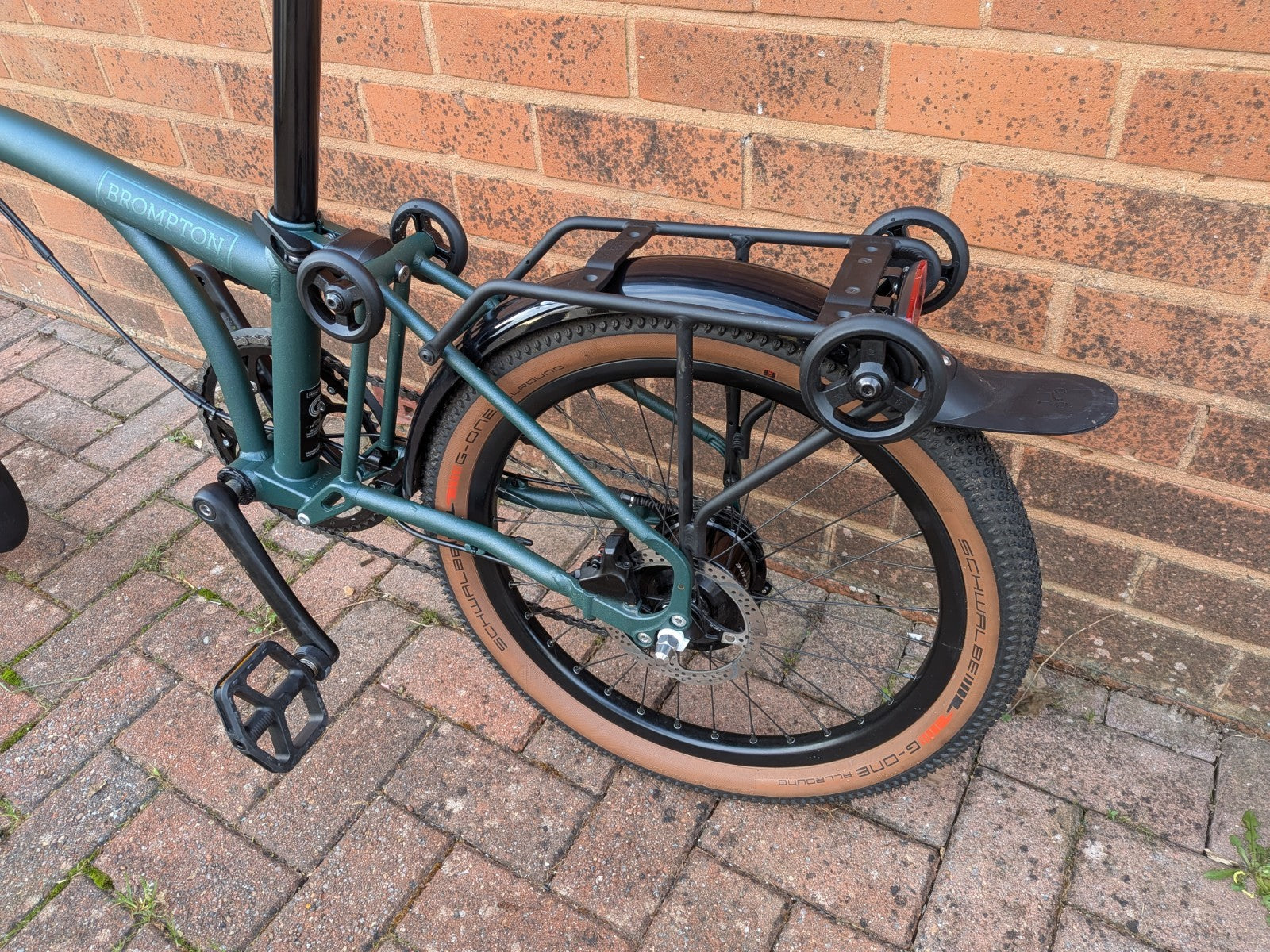 Brompton G Line Forest Green Large Excellent Condition Bairly Used