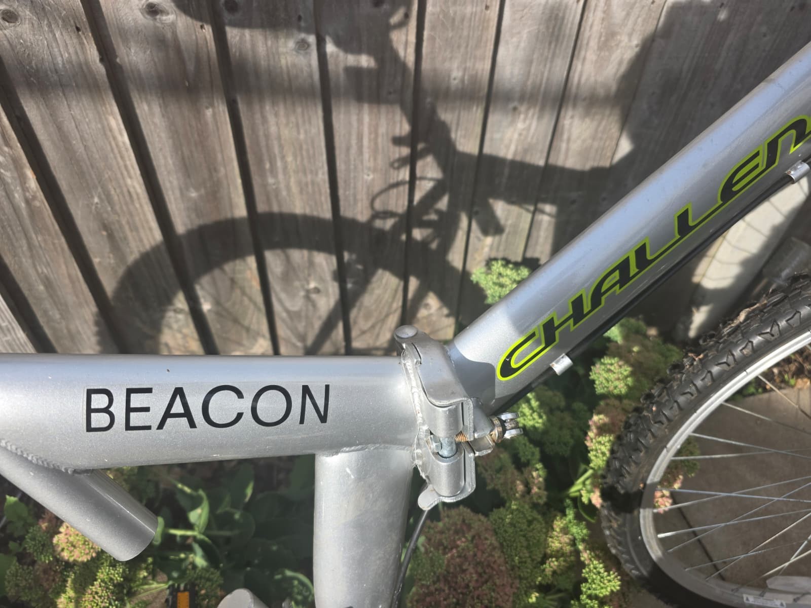 Beacon Challenger Foldable Mountain Bike- Nearly New