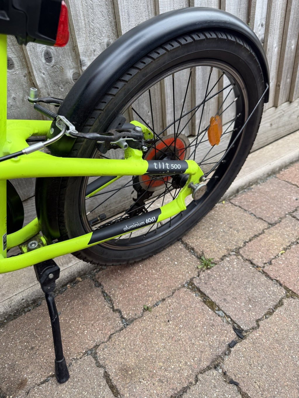 BTWIN Tilt 500 Folding Bike – Neon Green – Excellent Condition! 🚲