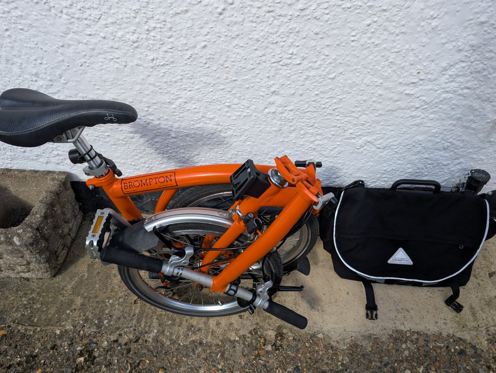 Brompton S3L folding bike 3 speed orange + bag + extended seat post.