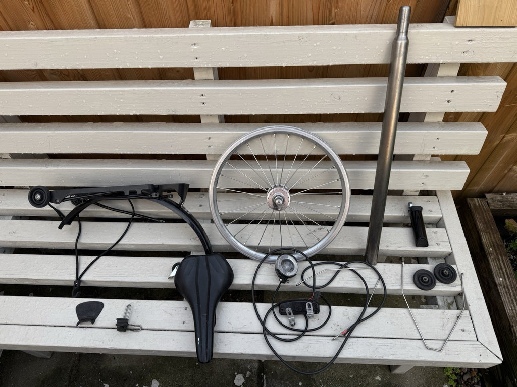 Brompton M6L 2022 black with accessories