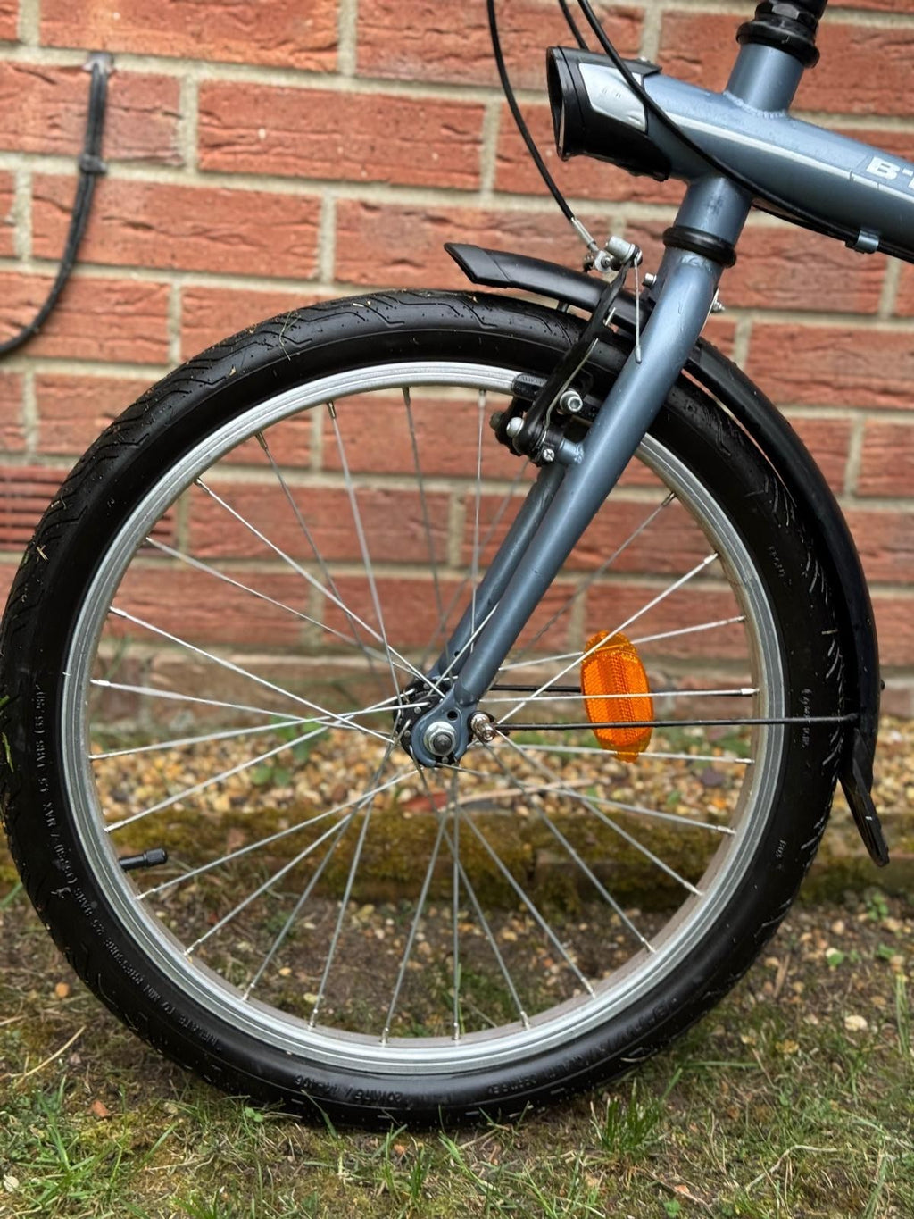 B'Twin Tilt 120 folding bike