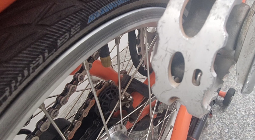 Brompton  C Line 6 Spd FLAME CORAL  Global P&P📦🌎✈️📬