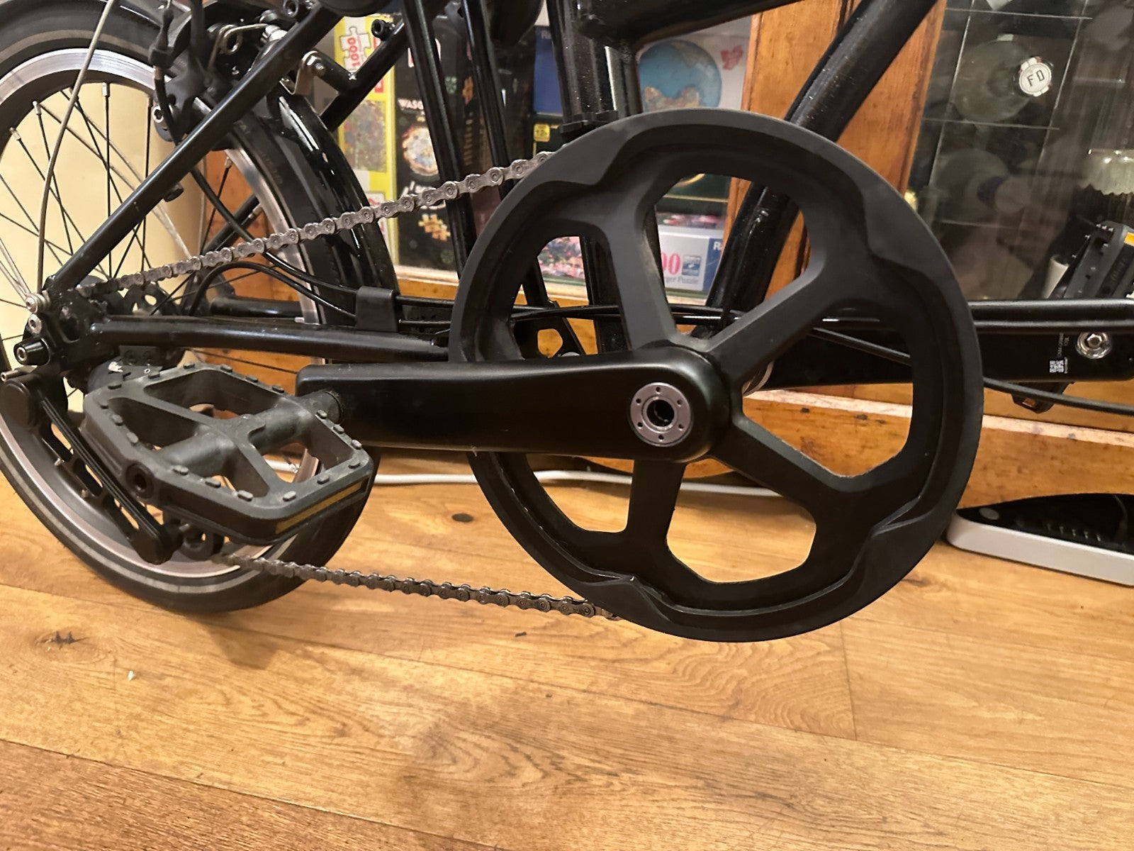 Brompton  P Line 4 Speed Folding Bike, Low Bar, upgraded Parts & Metro Bag
