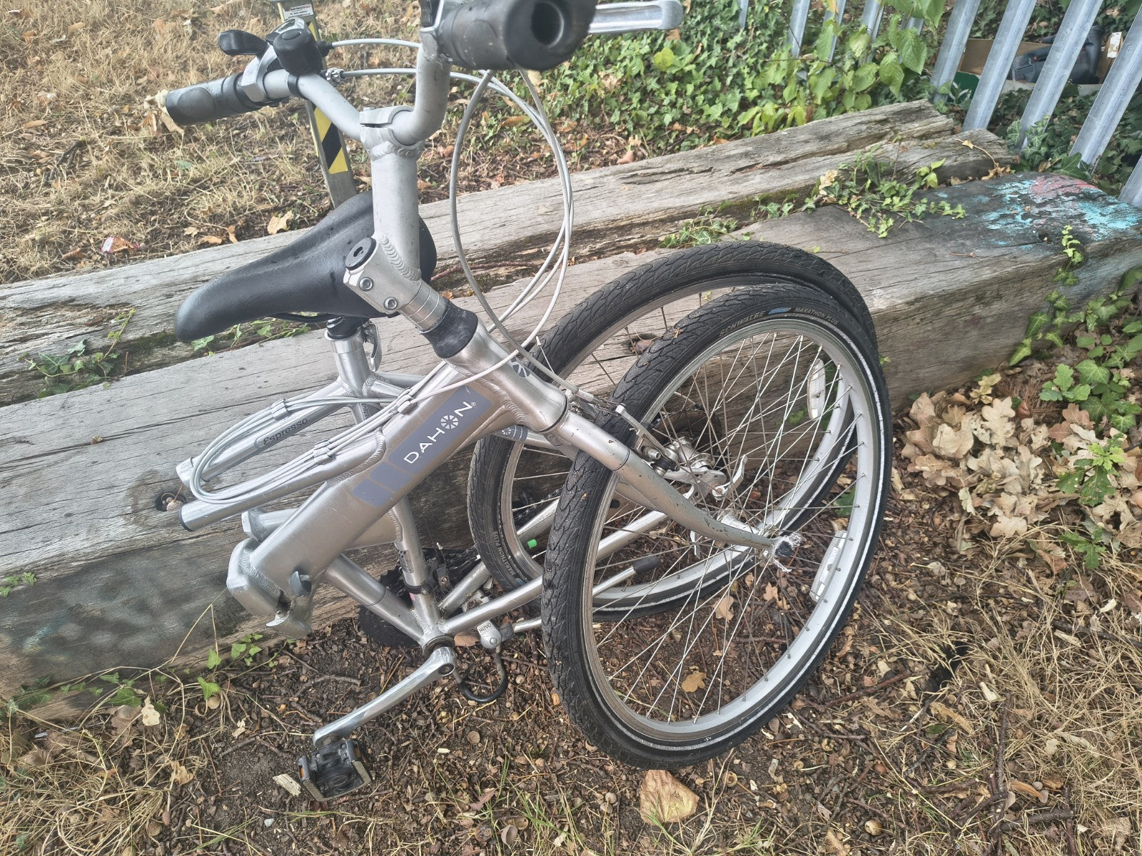 Dahon Espresso 7005 Folding Bike Wheel 26-inch Silver Aluminum Frame