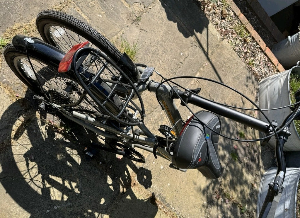 Raleigh Evo 2 Folding Bike 7-Speed Shimano Gears
