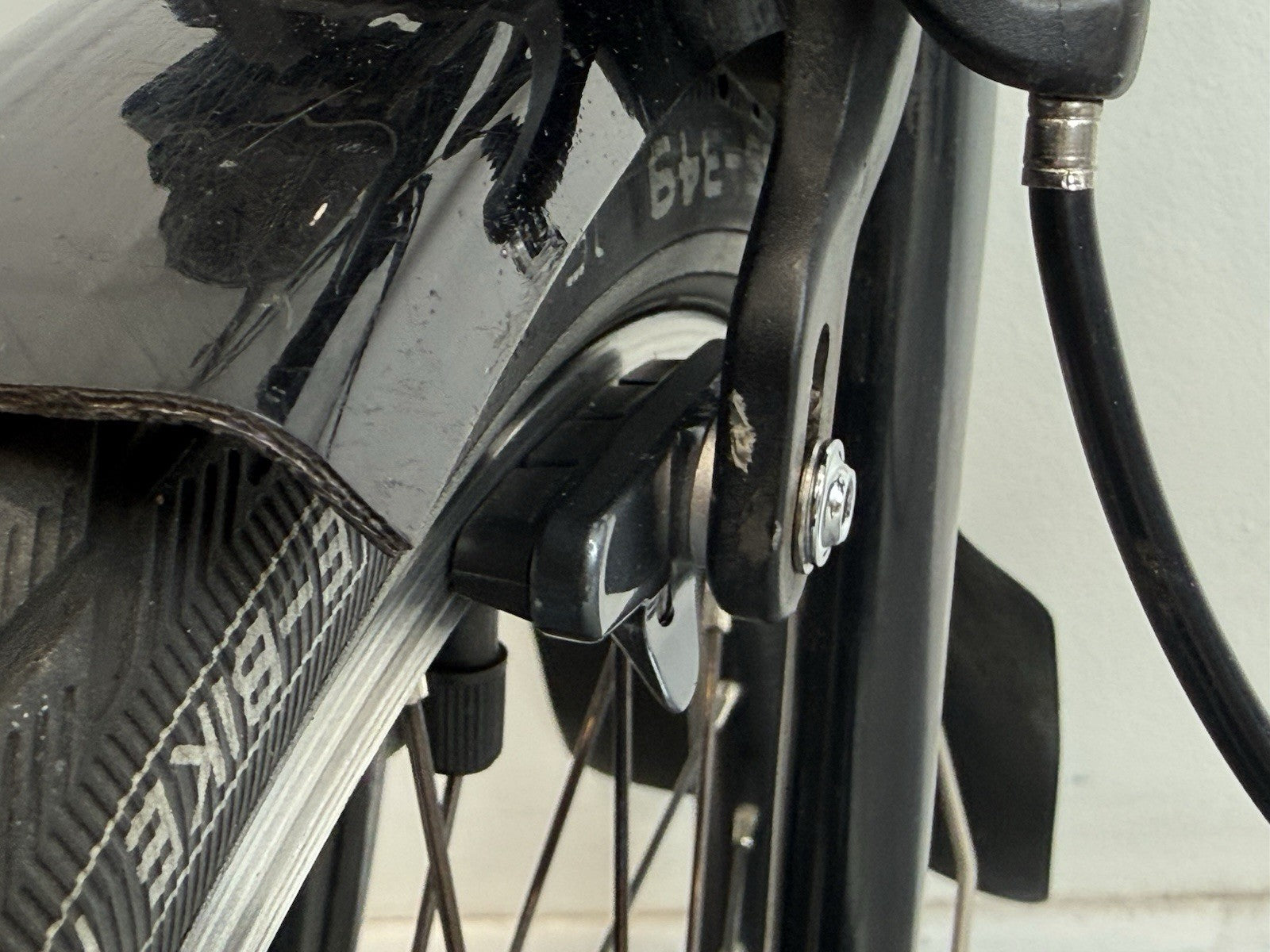 Brompton Folding Bike 6-Speed - C-Line Explore - Black Edition