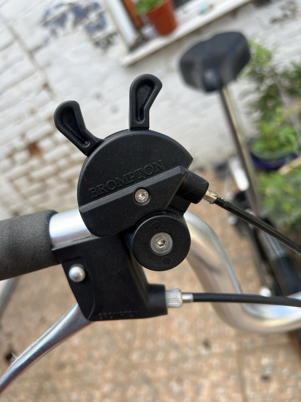 Brompton Folding Bike 3-Speed, Black