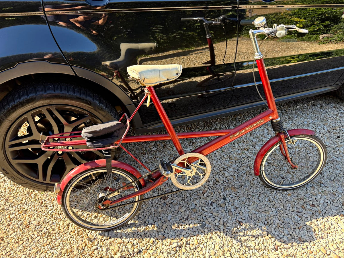 Moulton Automatic  Bike 16in Wheels Red Mudguards Rear Rack Flat Bar